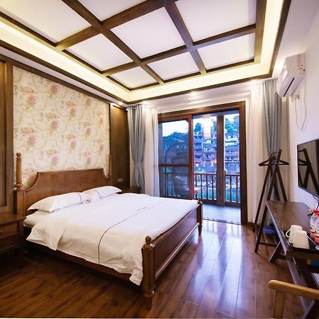 Fenghuang Slowly Time Inn المظهر الخارجي الصورة