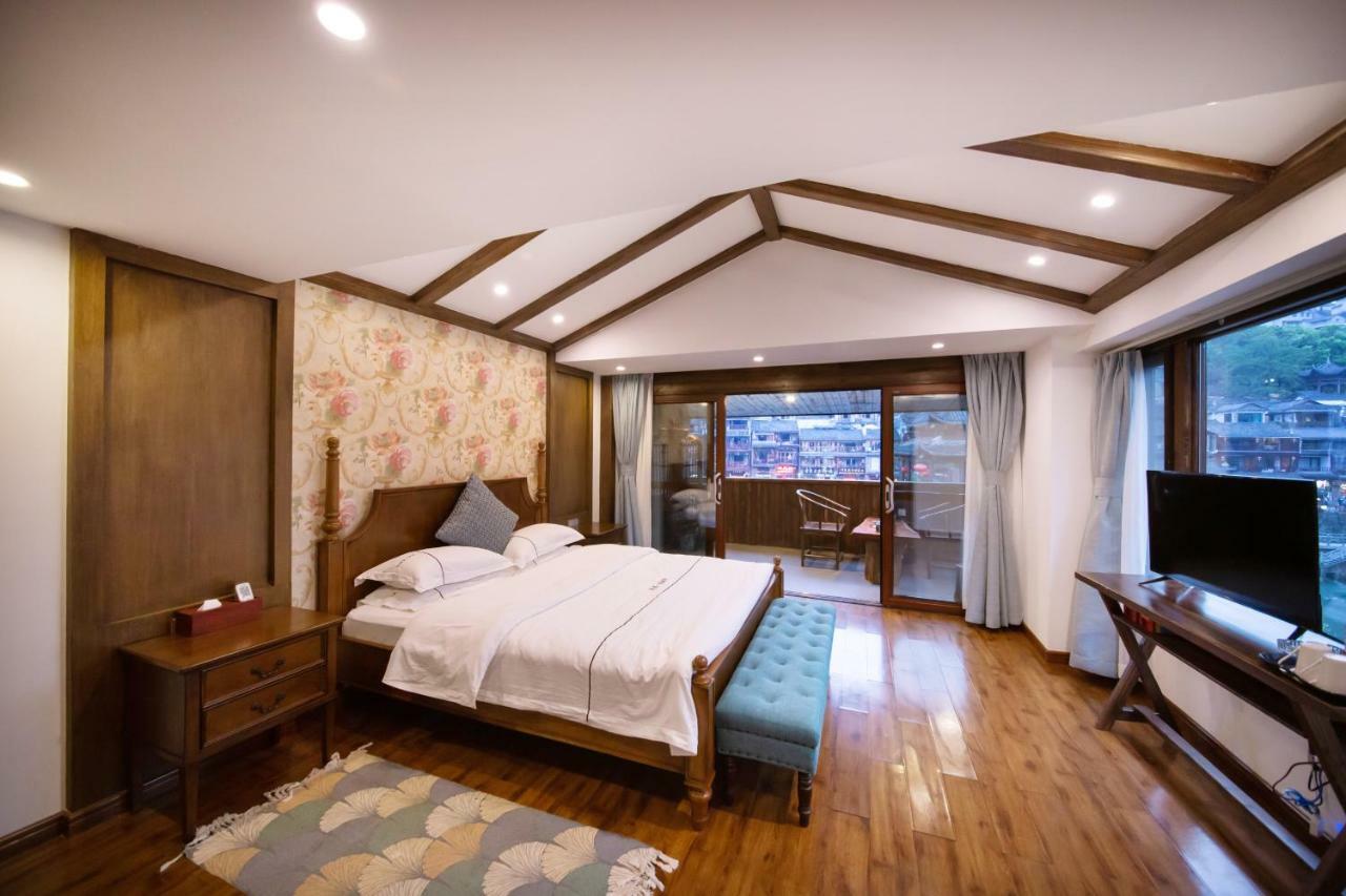 Fenghuang Slowly Time Inn المظهر الخارجي الصورة