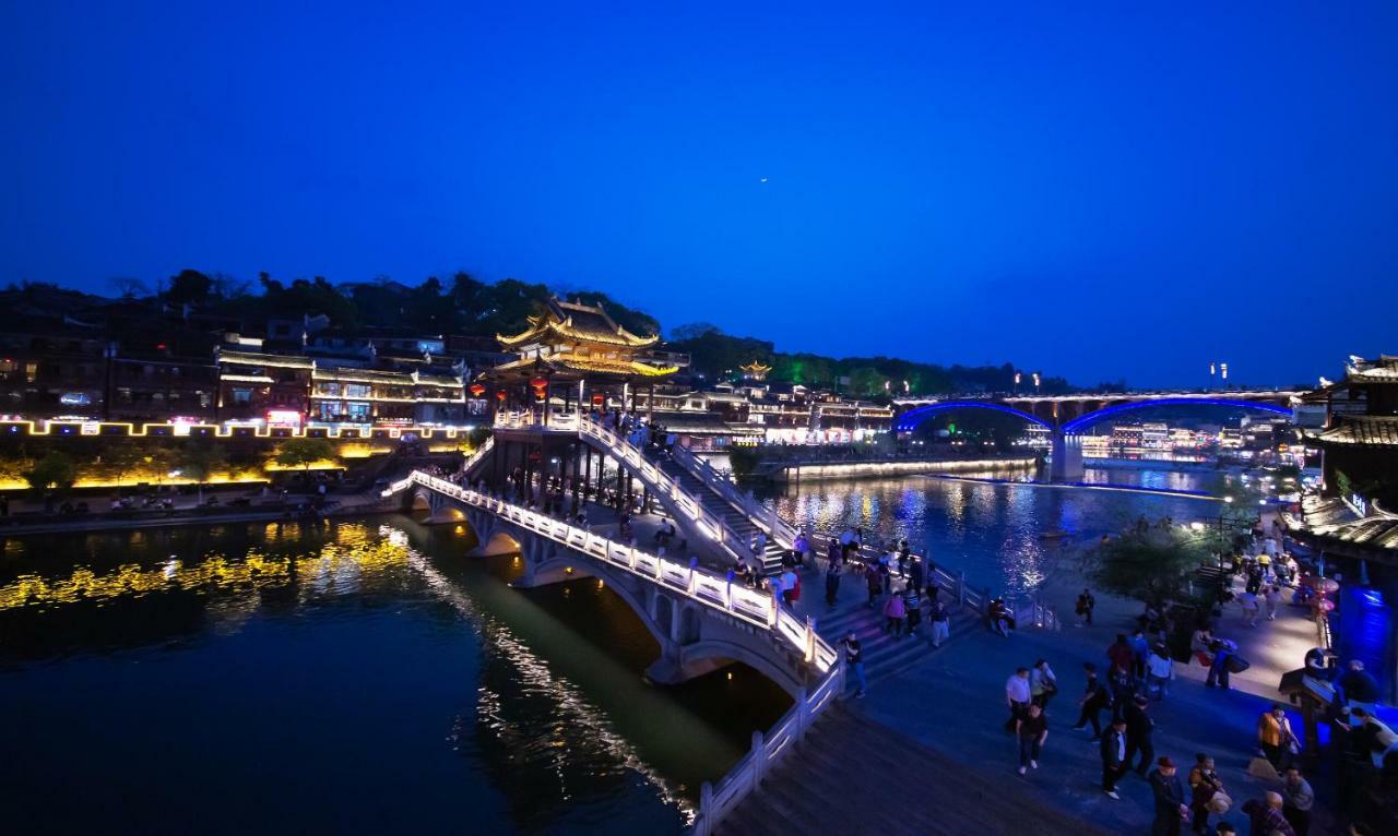 Fenghuang Slowly Time Inn المظهر الخارجي الصورة
