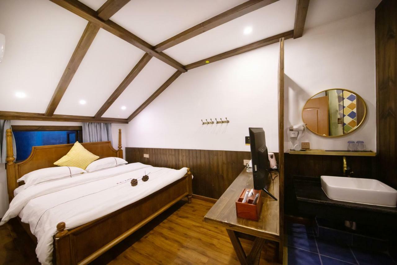 Fenghuang Slowly Time Inn المظهر الخارجي الصورة